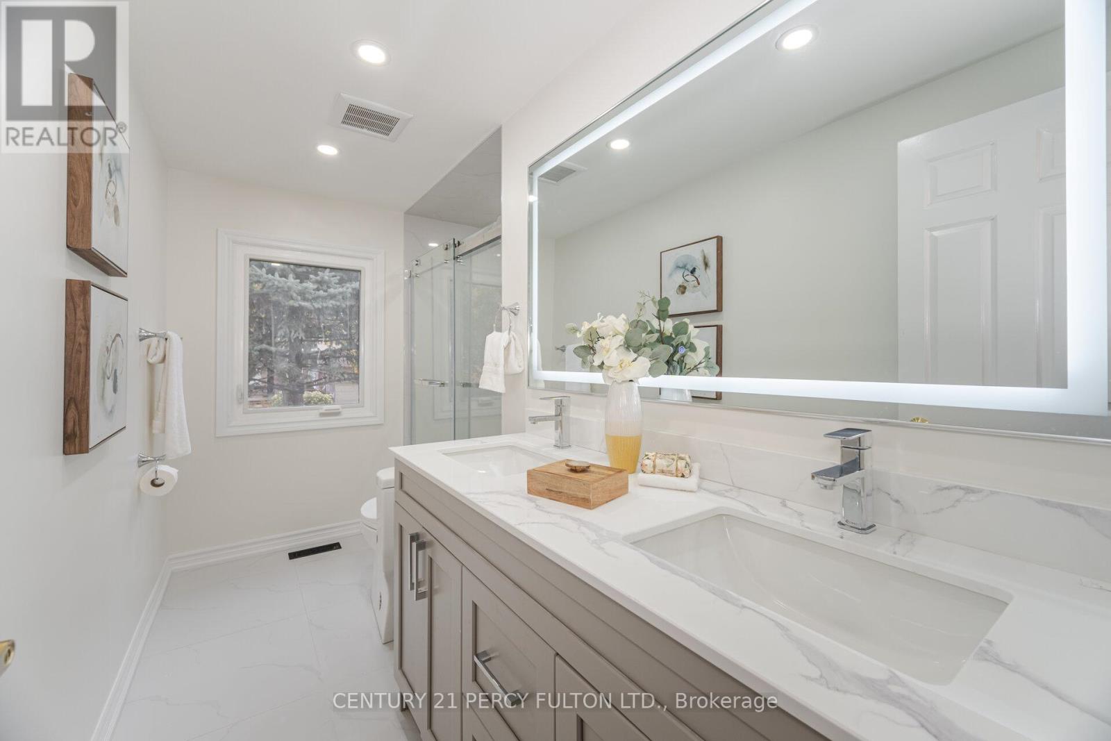 22 Lowder Place, Whitby, Ontario  L1N 8B9 - Photo 26 - E12452406