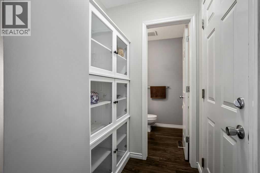 251 Bridlewood View Sw, Calgary, Alberta  T2Y 3X7 - Photo 17 - A2262754