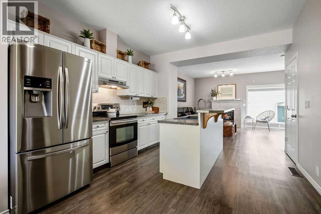 251 Bridlewood View Sw, Calgary, Alberta  T2Y 3X7 - Photo 6 - A2262754
