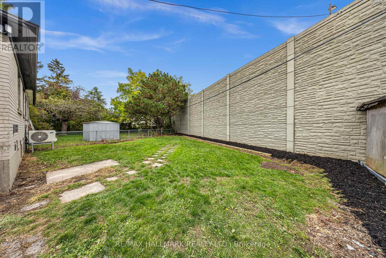 28 Huddleston Court, Toronto, Ontario  M1L 4L2 - Photo 32 - E12451780