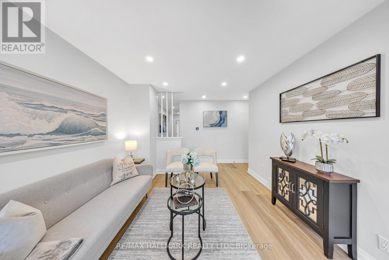 28 Huddleston Court, Toronto, Ontario  M1L 4L2 - Photo 9 - E12451780