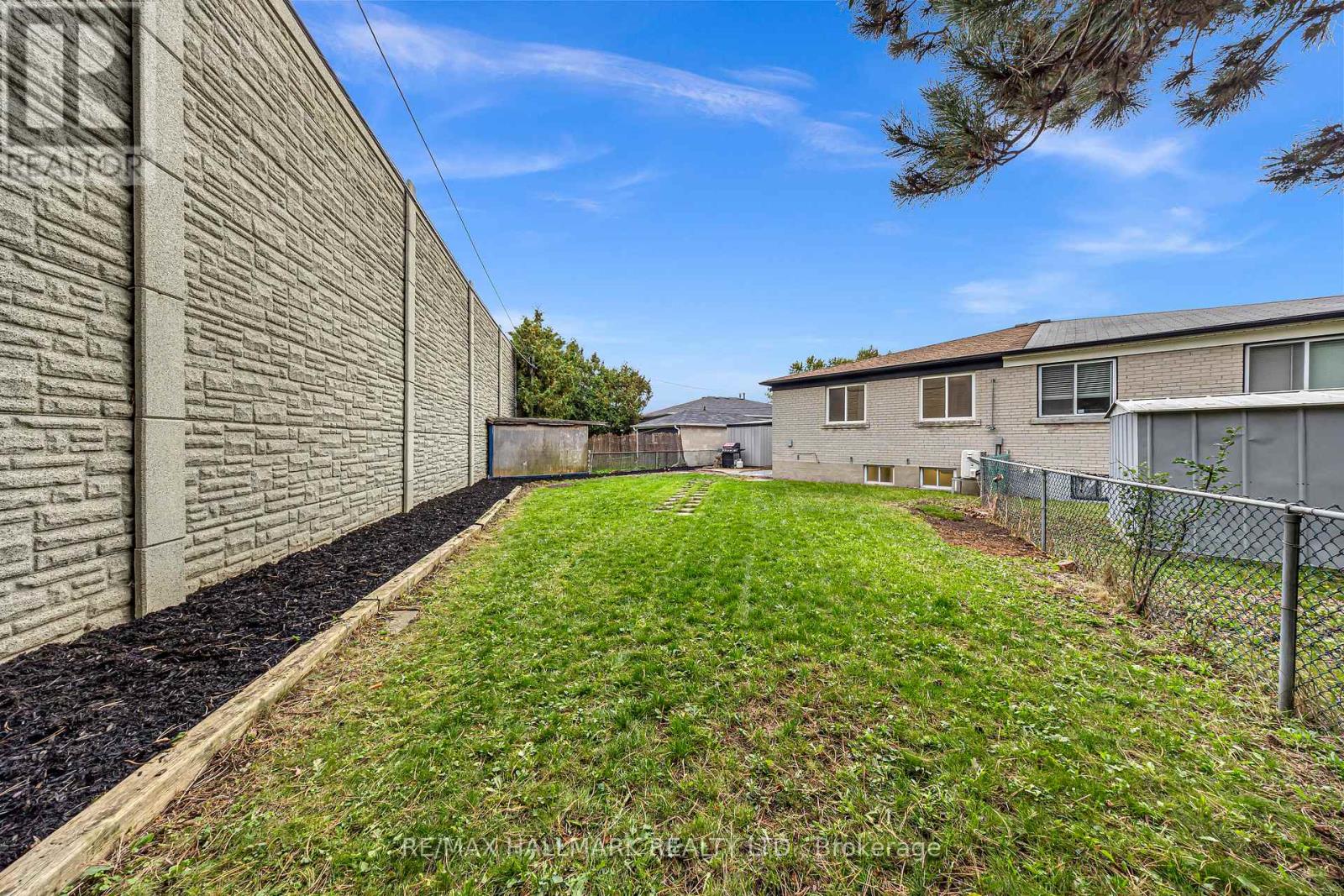 28 Huddleston Court, Toronto, Ontario  M1L 4L2 - Photo 33 - E12451780