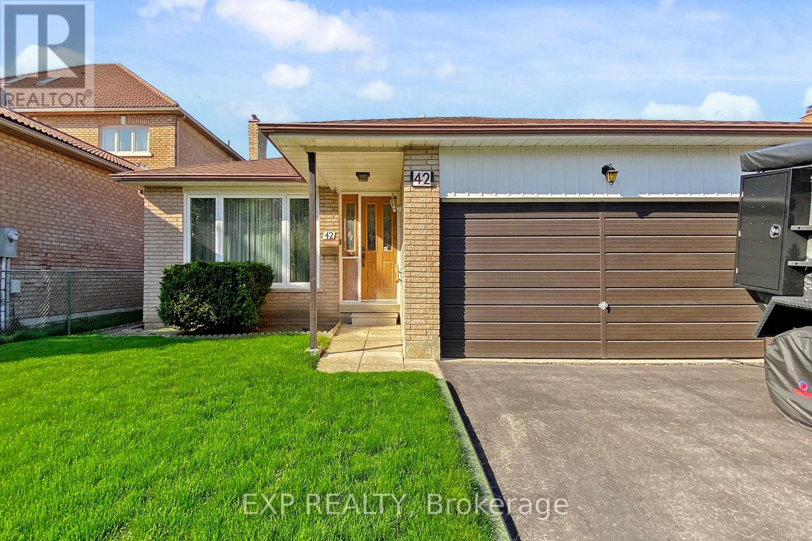 42 Linwood Avenue, Toronto, Ontario  M1S 1H4 - Photo 2 - E12452101