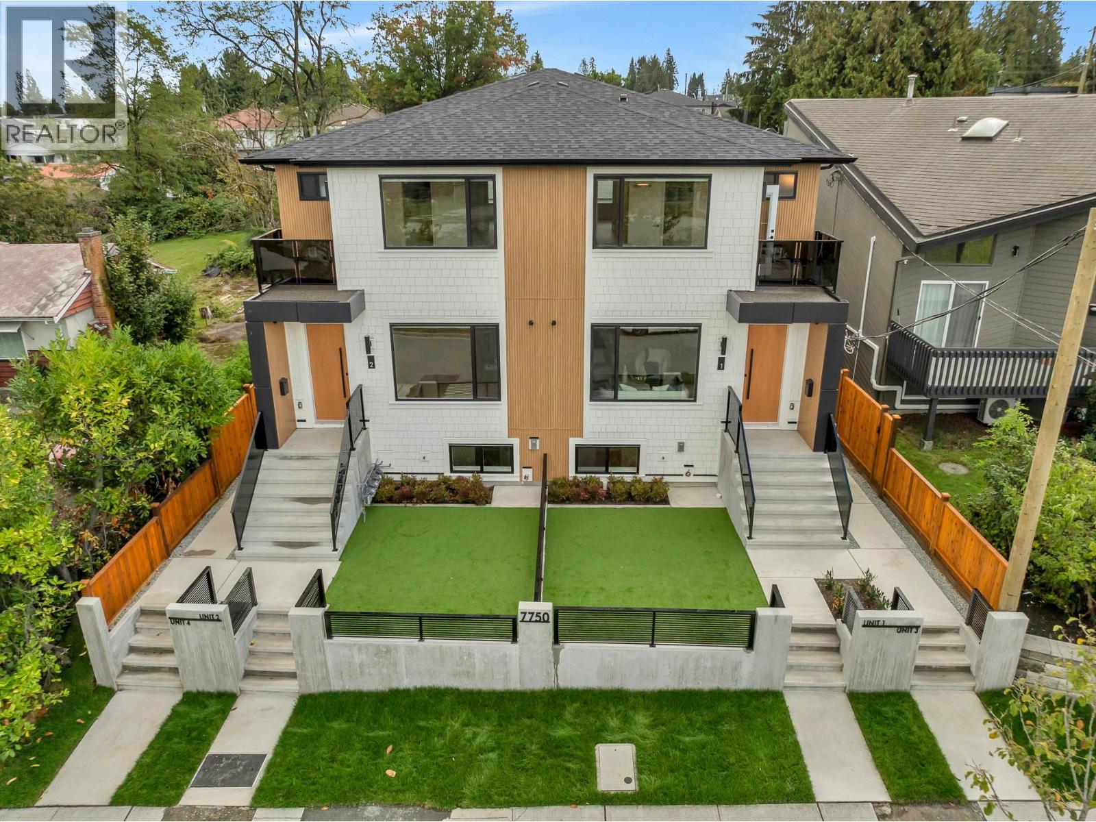1 7750 MAYFIELD STREET, Burnaby, British Columbia