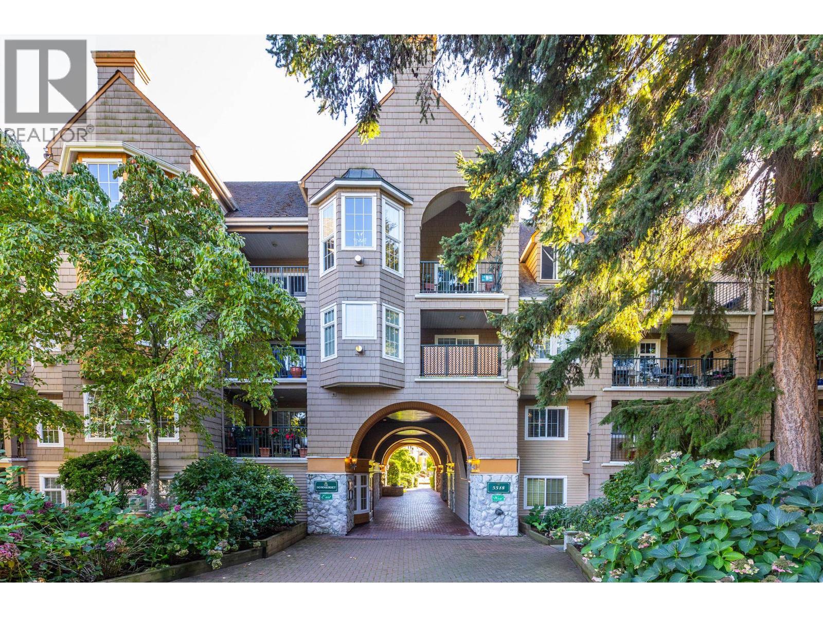 305 5518 14 Avenue, Delta, British Columbia  V4M 4E9 - Photo 1 - R3056717