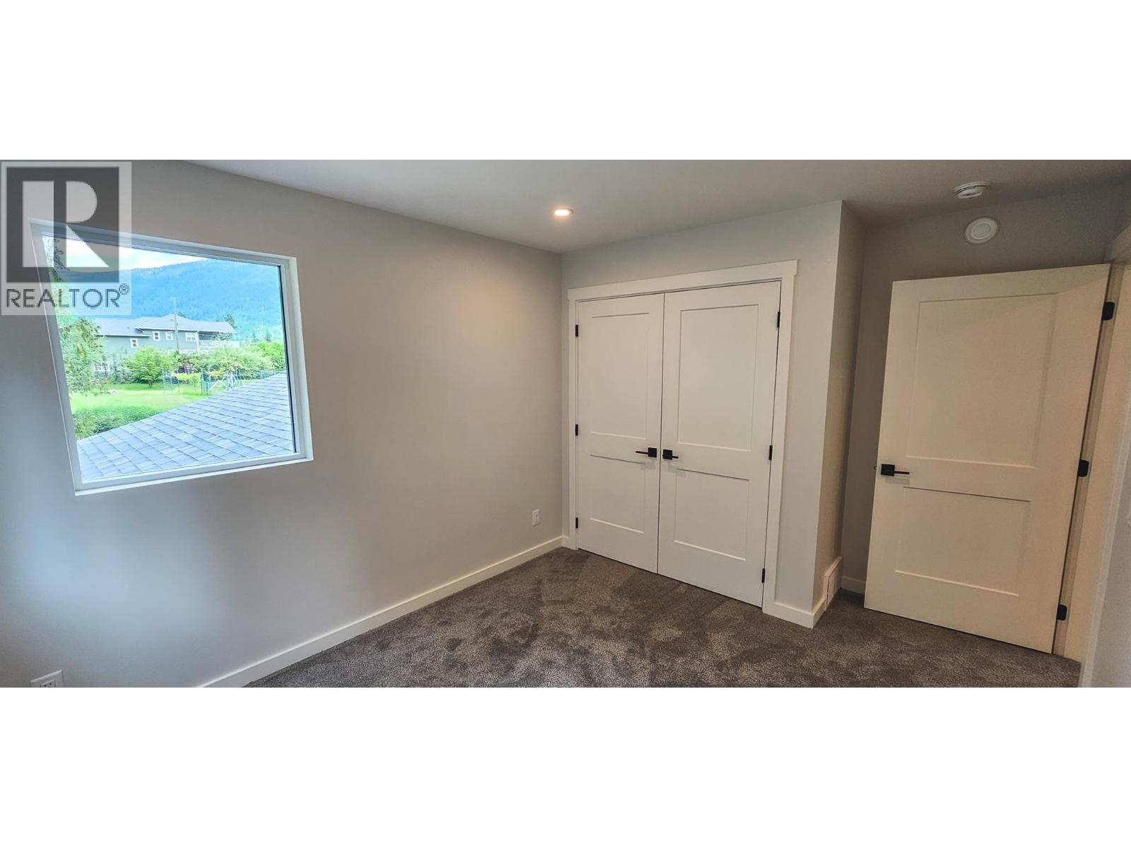 2801 Harlow Road, Nelson, British Columbia  V1L 6L3 - Photo 53 - 10350734