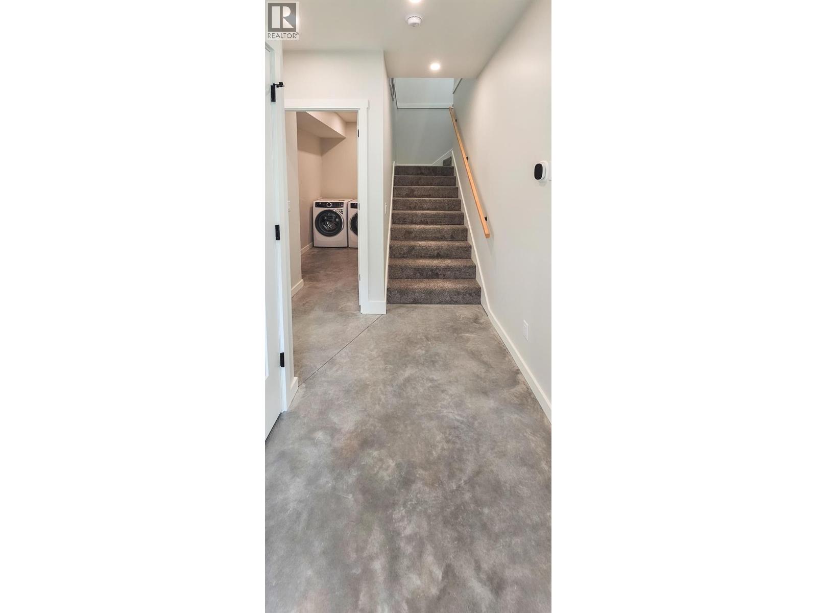 2801 Harlow Road, Nelson, British Columbia  V1L 6L3 - Photo 24 - 10350734