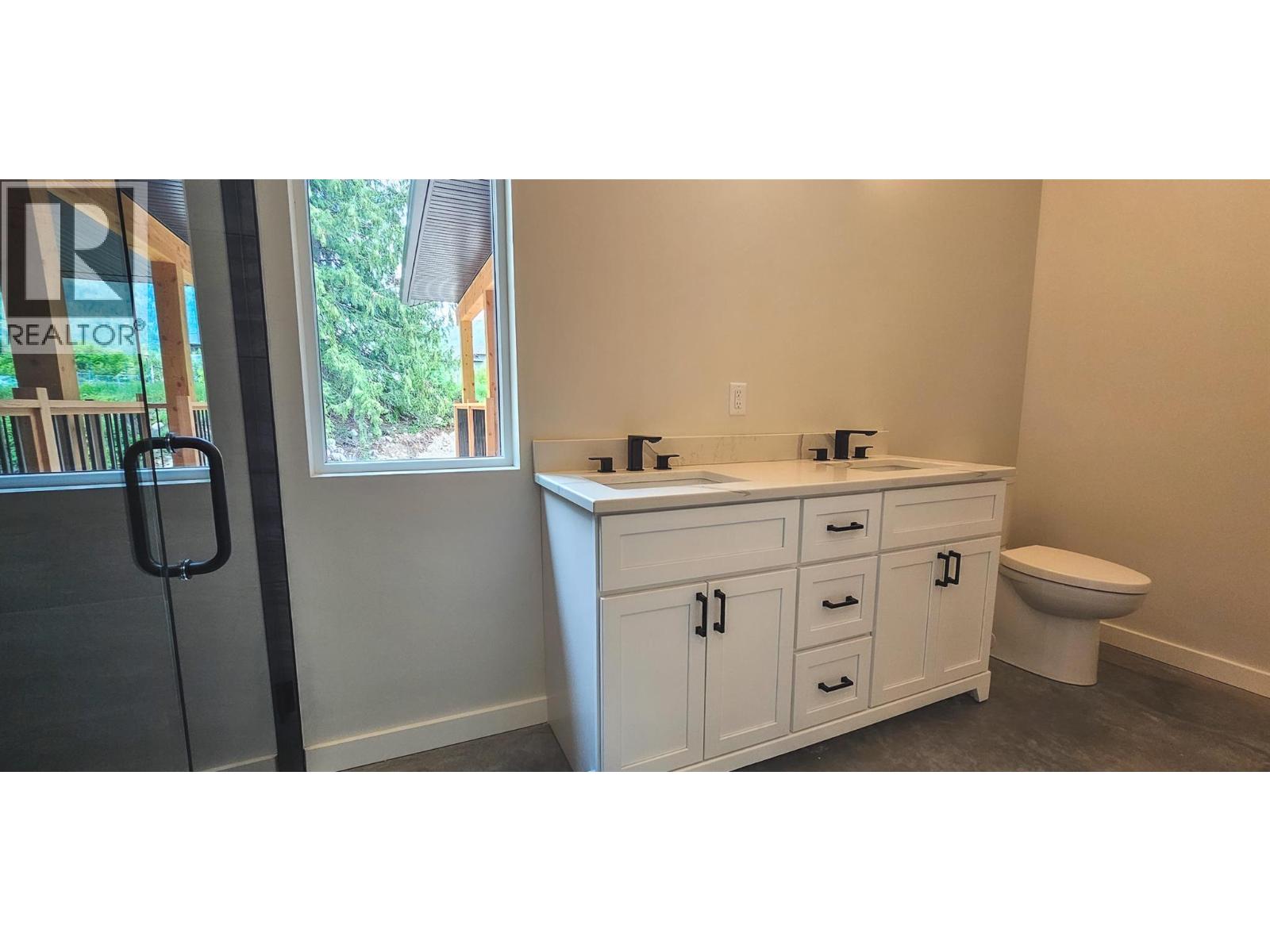 2801 Harlow Road, Nelson, British Columbia  V1L 6L3 - Photo 31 - 10350734