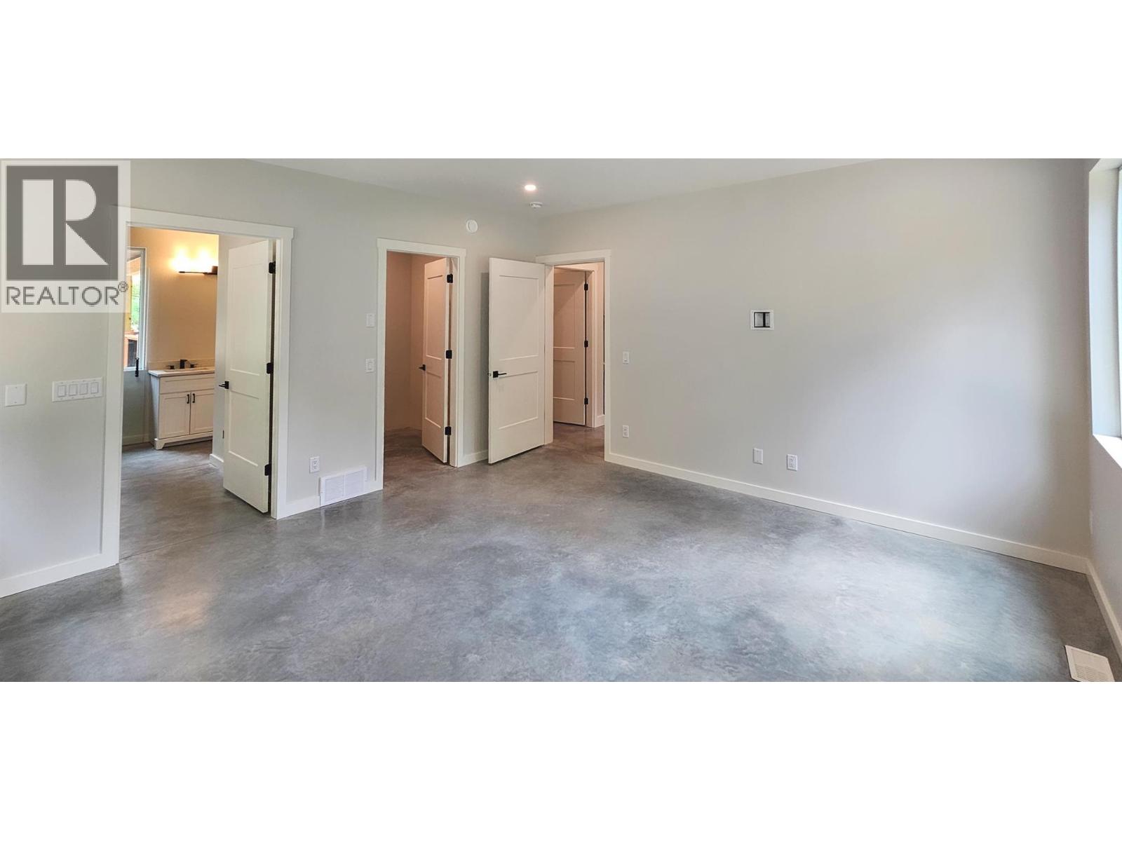 2801 Harlow Road, Nelson, British Columbia  V1L 6L3 - Photo 37 - 10350734