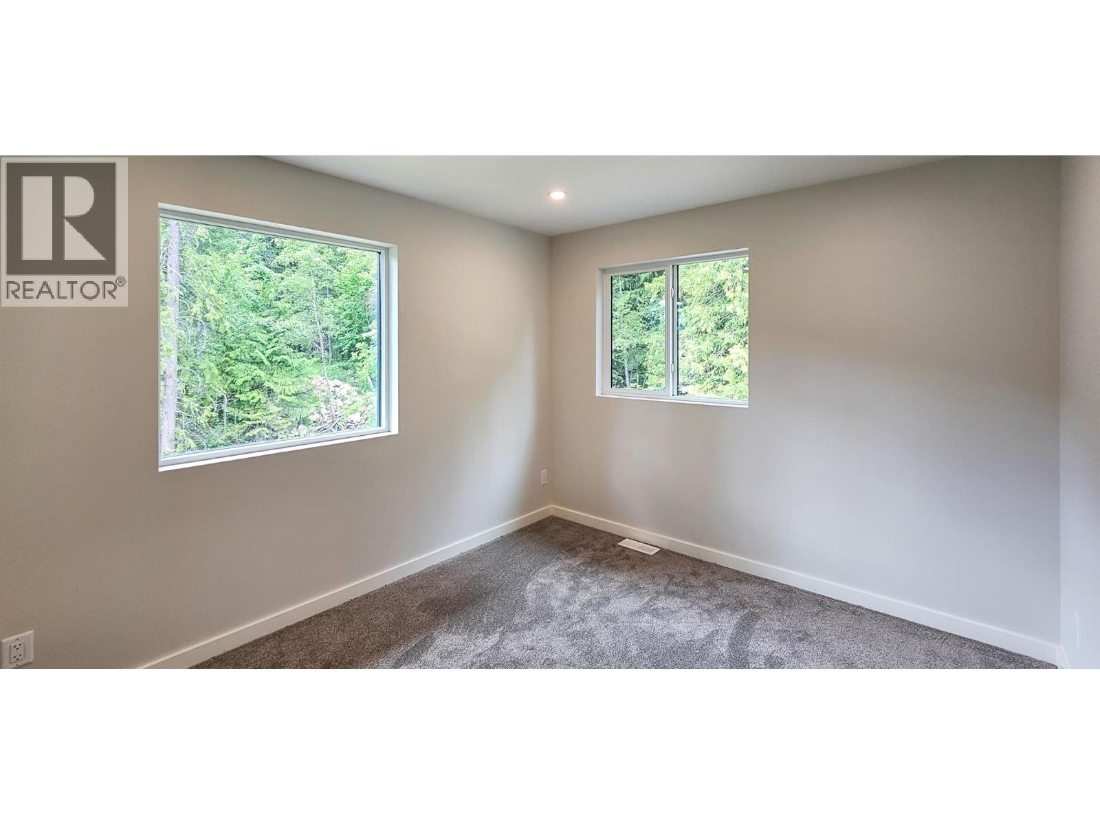 2801 Harlow Road, Nelson, British Columbia  V1L 6L3 - Photo 47 - 10350734