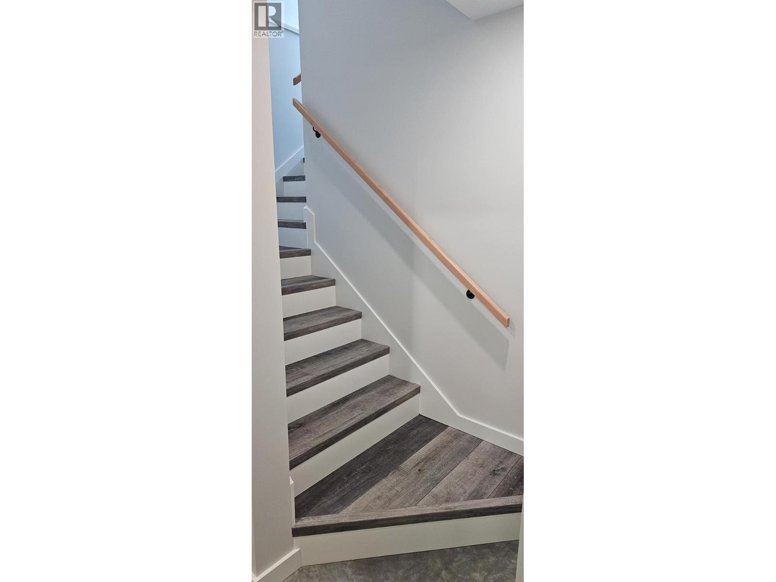 2801 Harlow Road, Nelson, British Columbia  V1L 6L3 - Photo 55 - 10350734