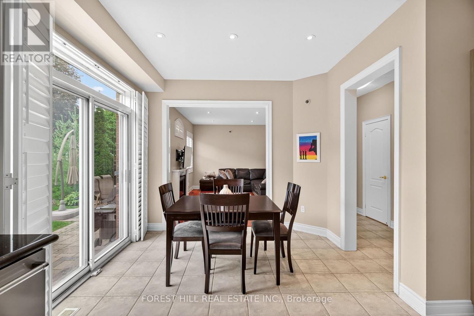 10 Mendel Crescent, Vaughan, Ontario  L4J 9B6 - Photo 14 - N12452364