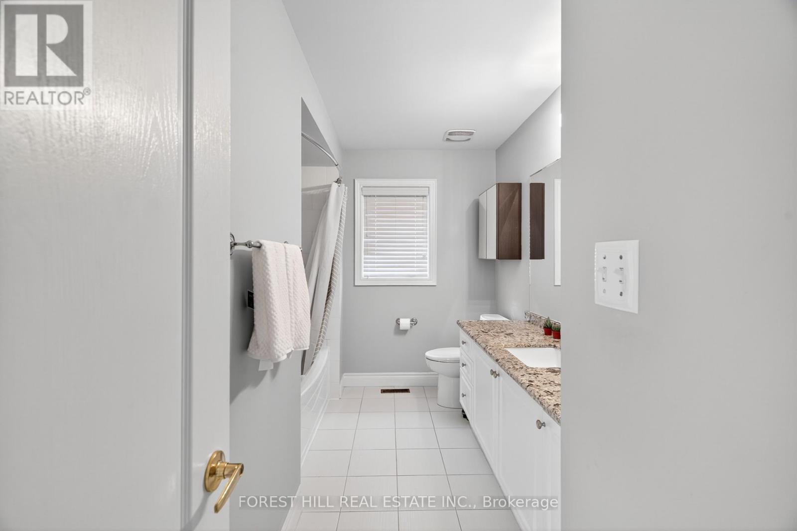10 Mendel Crescent, Vaughan, Ontario  L4J 9B6 - Photo 25 - N12452364