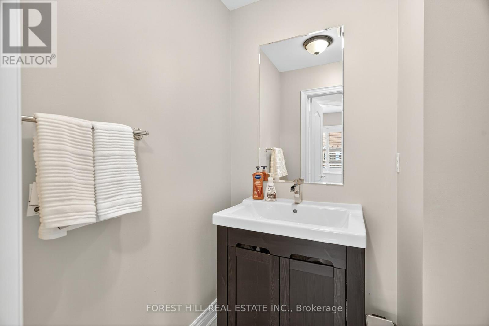 10 Mendel Crescent, Vaughan, Ontario  L4J 9B6 - Photo 29 - N12452364