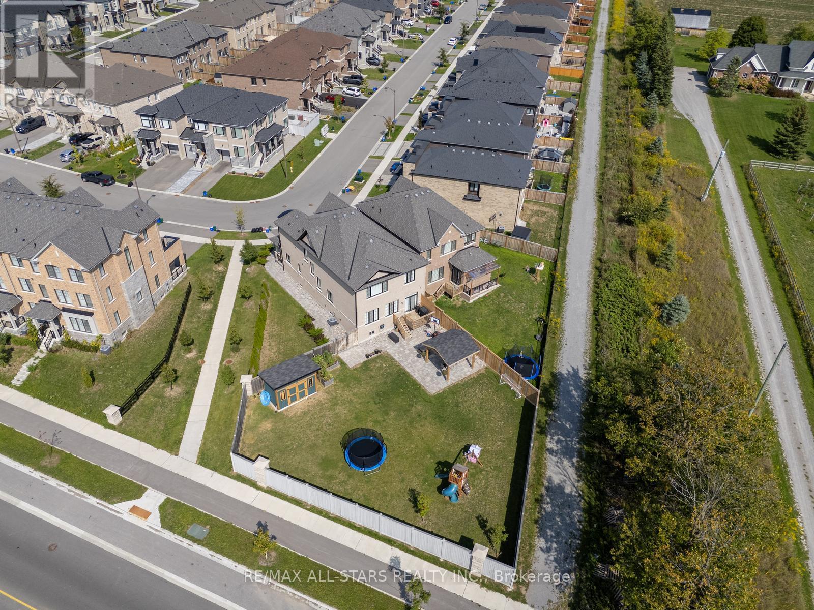 58 Boundary Boulevard, Whitchurch-Stouffville, Ontario  L4A 4W2 - Photo 41 - N12452375