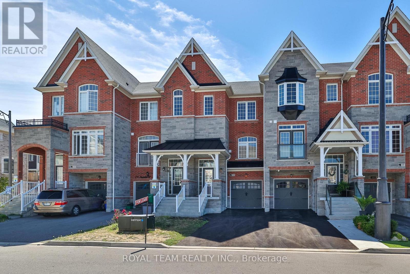 25 Sandwell Street, Vaughan, Ontario  L4H 4S4 - Photo 1 - N12452424