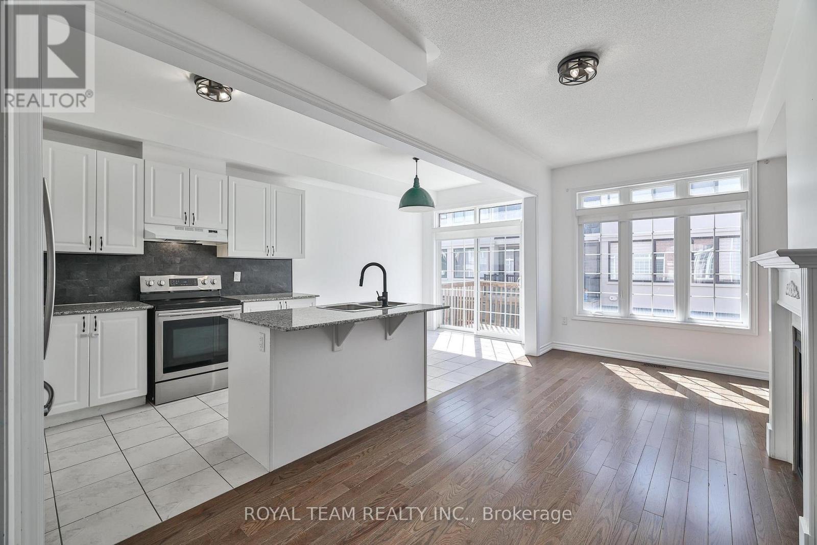 25 Sandwell Street, Vaughan, Ontario  L4H 4S4 - Photo 13 - N12452424