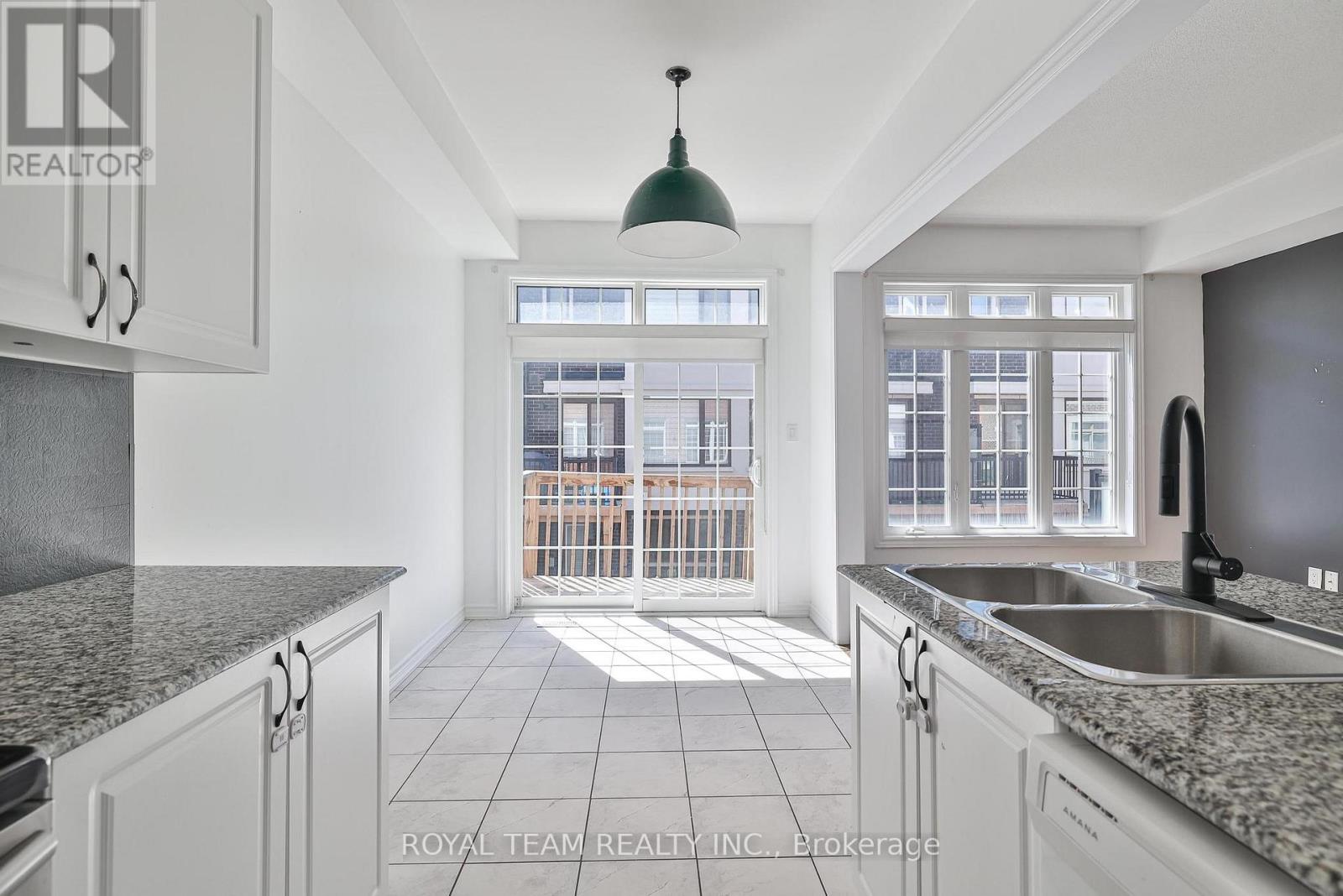 25 Sandwell Street, Vaughan, Ontario  L4H 4S4 - Photo 22 - N12452424