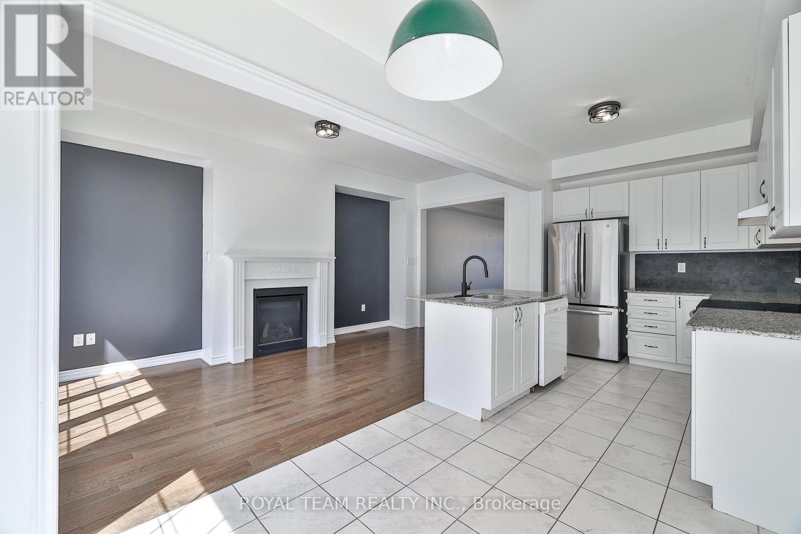 25 Sandwell Street, Vaughan, Ontario  L4H 4S4 - Photo 26 - N12452424