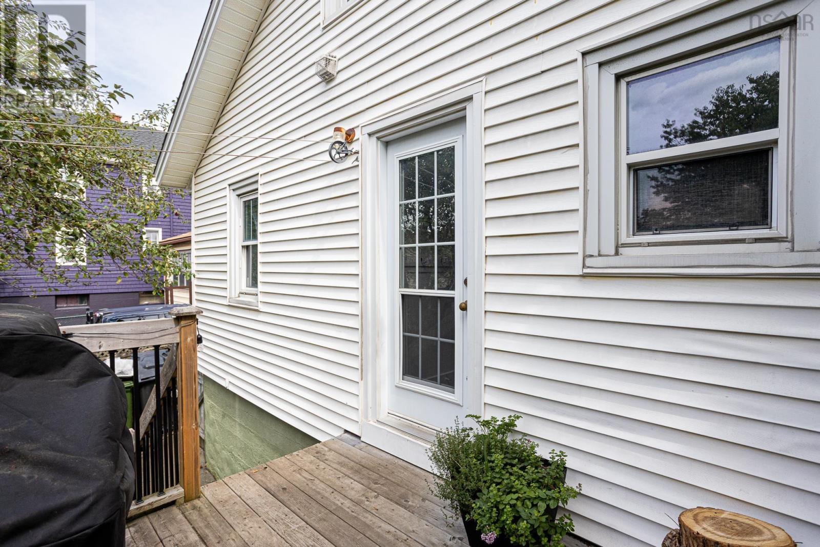 2578 Poplar Street, Halifax, Nova Scotia  B3L 2Y8 - Photo 48 - 202523031