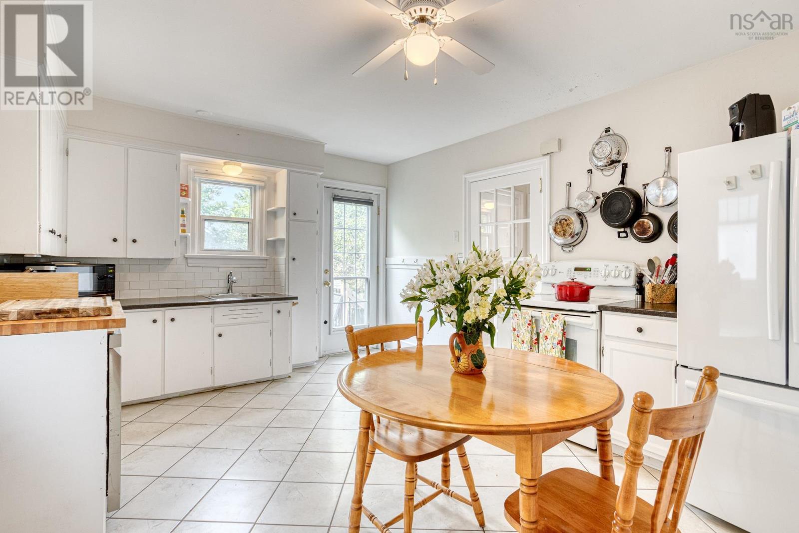 2578 Poplar Street, Halifax, Nova Scotia  B3L 2Y8 - Photo 17 - 202523031