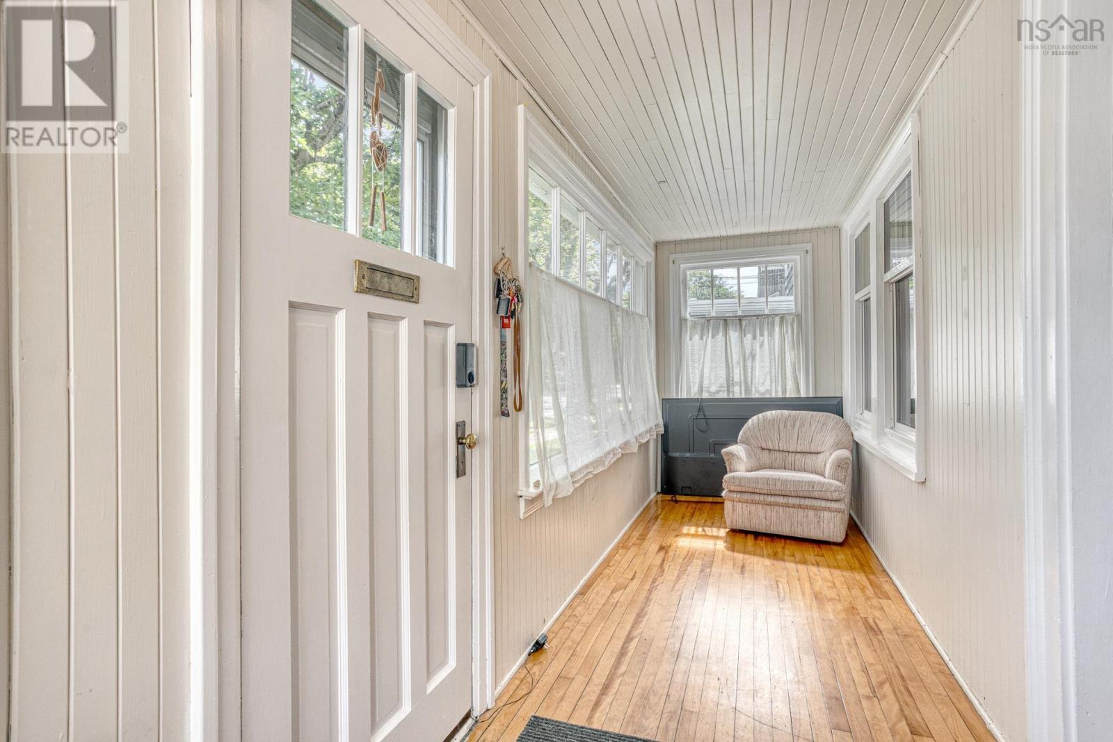 2578 Poplar Street, Halifax, Nova Scotia  B3L 2Y8 - Photo 4 - 202523031