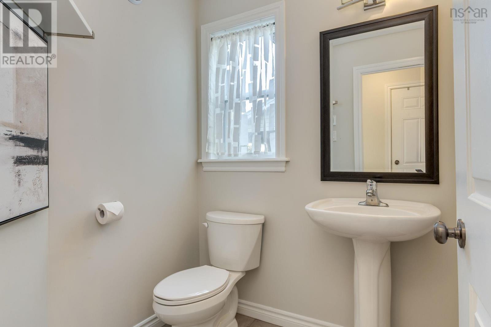30 Collingwood Court, Dartmouth, Nova Scotia  B2W 0G4 - Photo 14 - 202525432