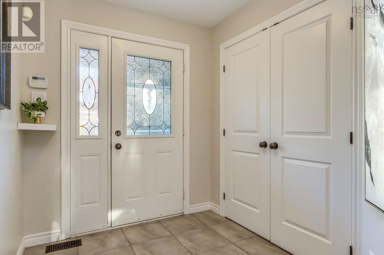 30 Collingwood Court, Dartmouth, Nova Scotia  B2W 0G4 - Photo 3 - 202525432