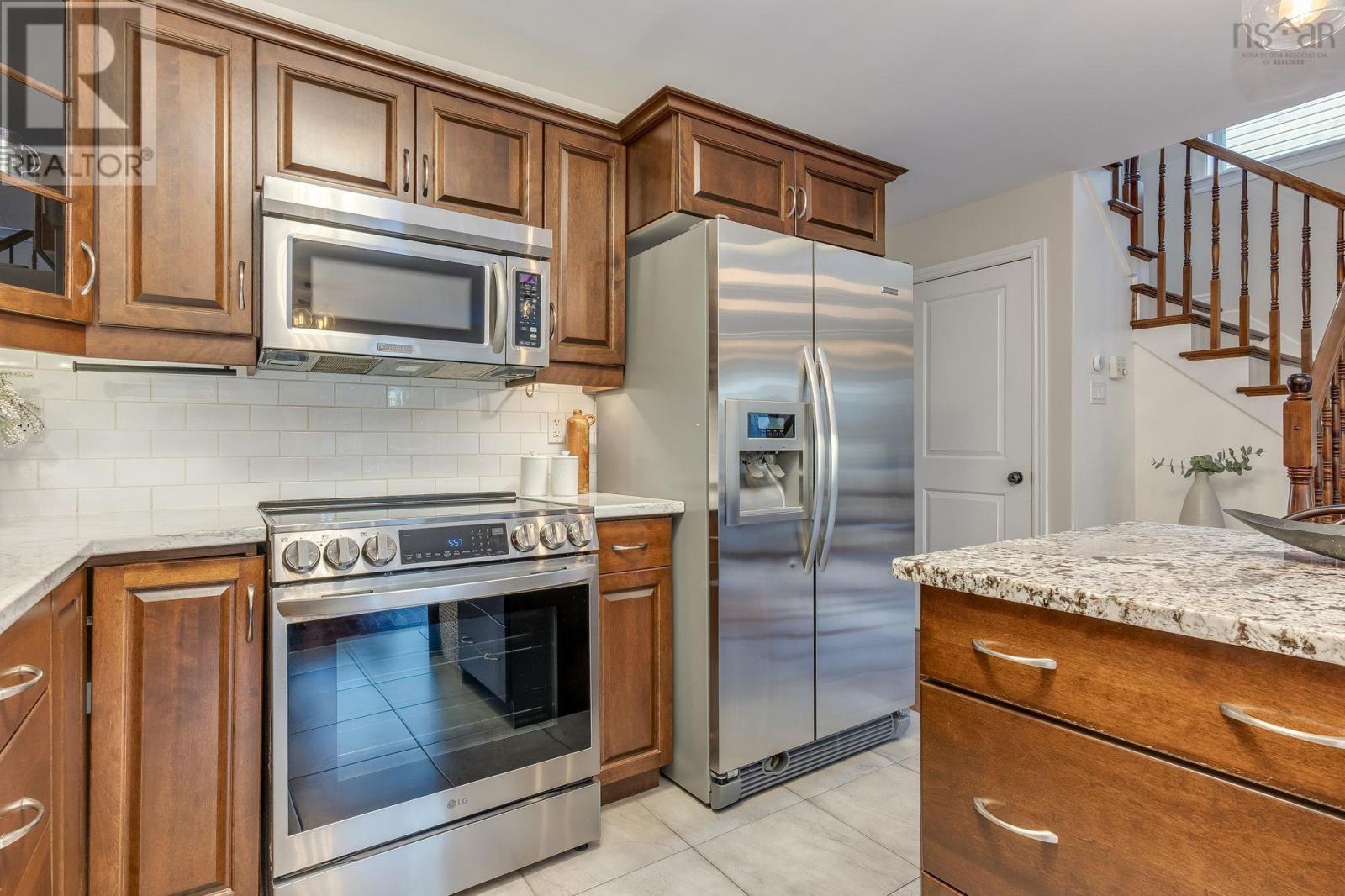 30 Collingwood Court, Dartmouth, Nova Scotia  B2W 0G4 - Photo 11 - 202525432