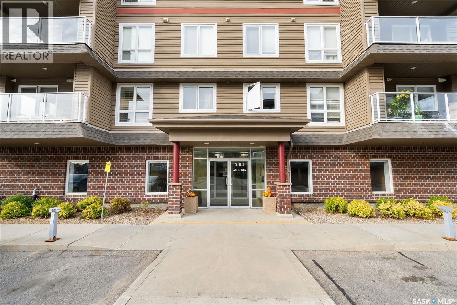 107 2311 Windsor Park Road, Regina, Saskatchewan  S4V 1S2 - Photo 2 - SK020422