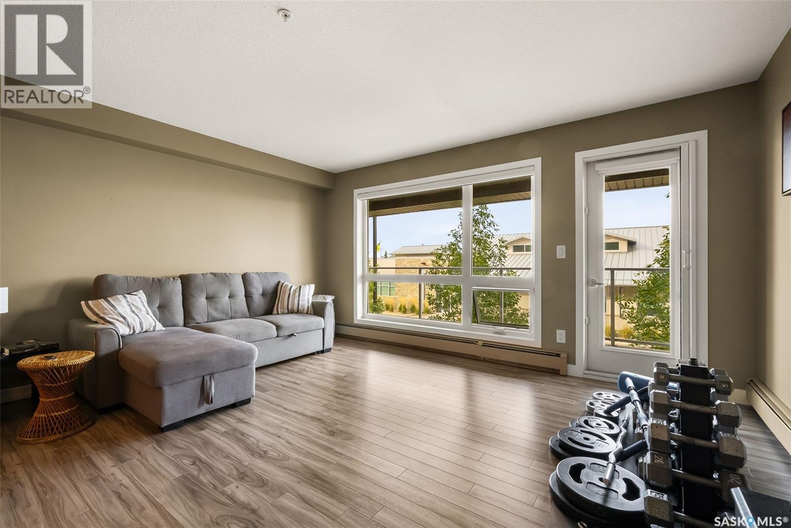 107 2311 Windsor Park Road, Regina, Saskatchewan  S4V 1S2 - Photo 4 - SK020422