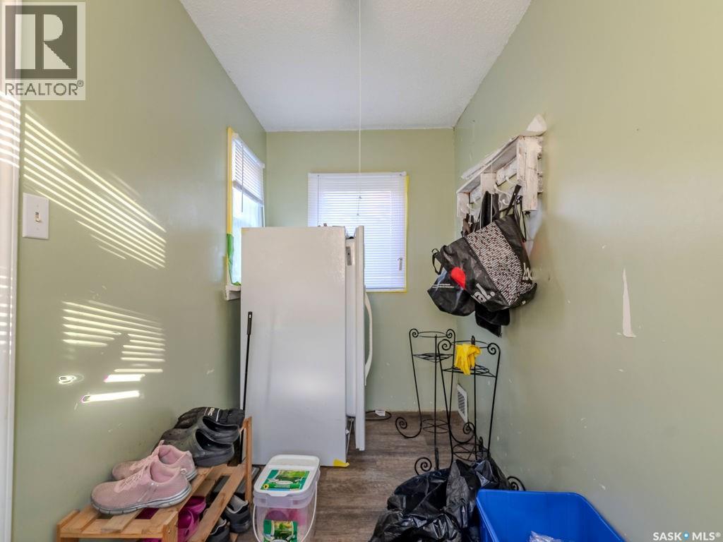 200 11th Street E, Prince Albert, Saskatchewan  S6V 1A3 - Photo 31 - SK020370