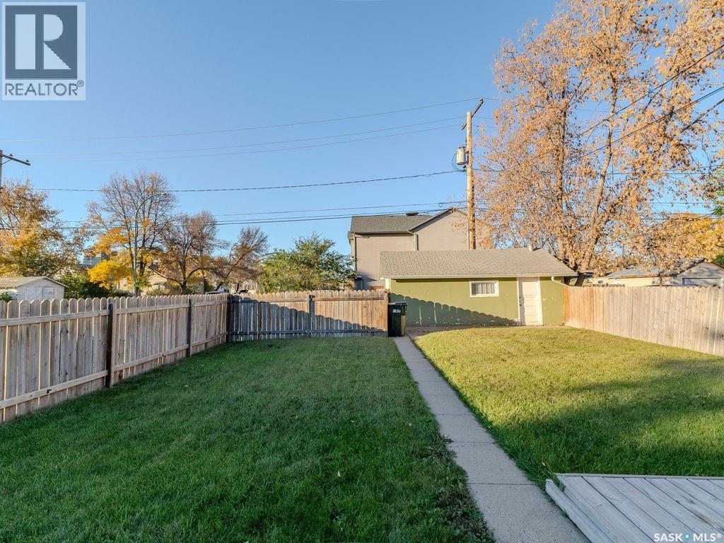 200 11th Street E, Prince Albert, Saskatchewan  S6V 1A3 - Photo 38 - SK020370