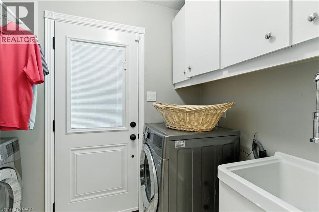 2041 Quail Valley Drive, Burlington, Ontario  L7M 2T5 - Photo 17 - 40776624