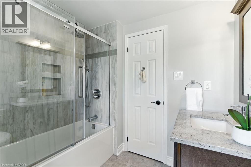 2041 Quail Valley Drive, Burlington, Ontario  L7M 2T5 - Photo 28 - 40776624