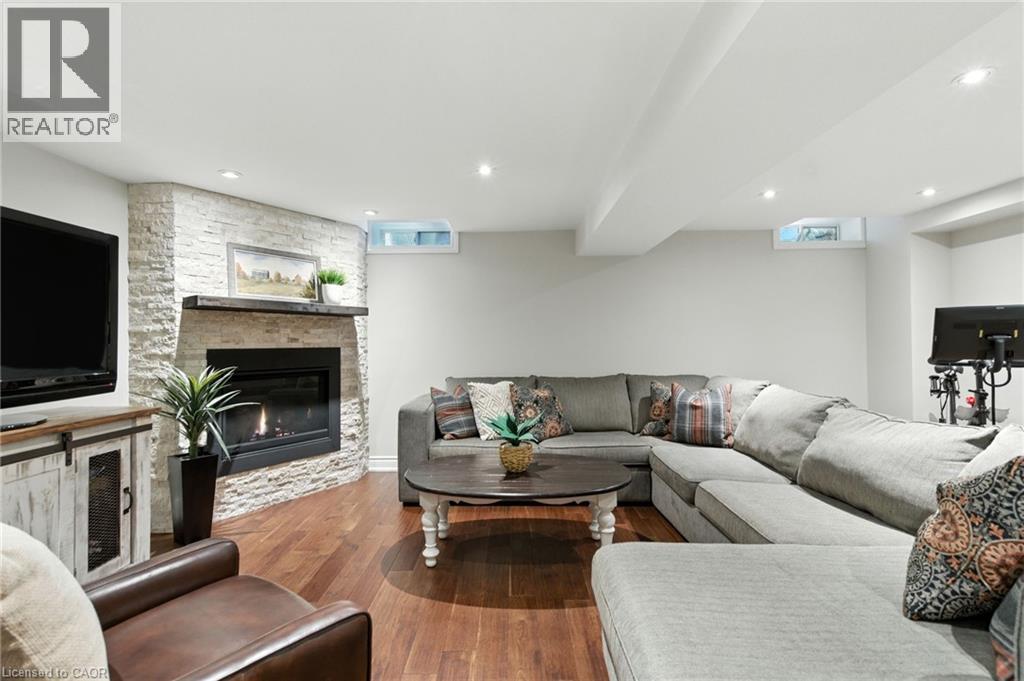 2041 Quail Valley Drive, Burlington, Ontario  L7M 2T5 - Photo 31 - 40776624