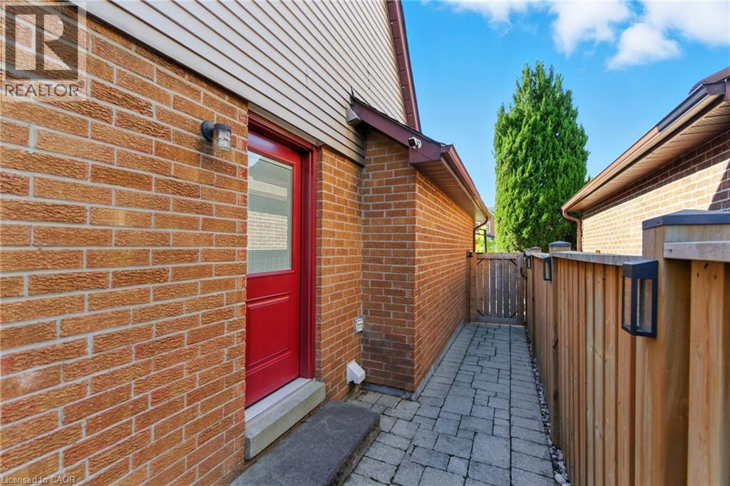 2041 Quail Valley Drive, Burlington, Ontario  L7M 2T5 - Photo 38 - 40776624