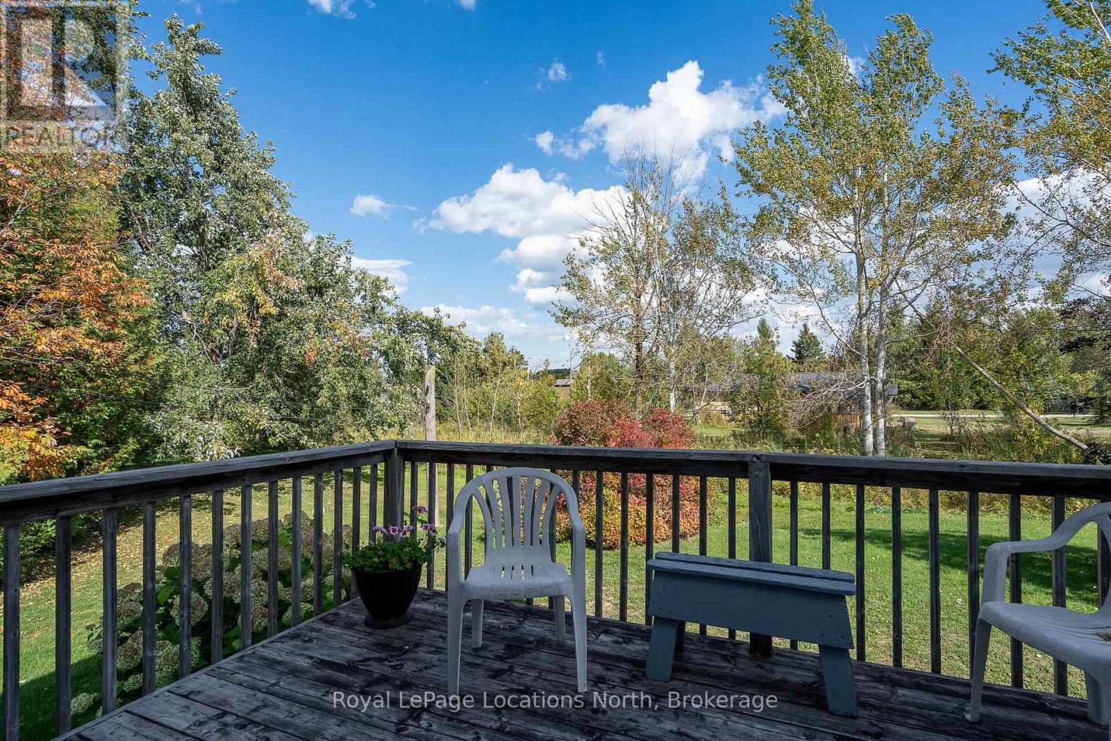 14 Sydenham Trail W, Clearview, Ontario  L0M 1H0 - Photo 14 - S12452472
