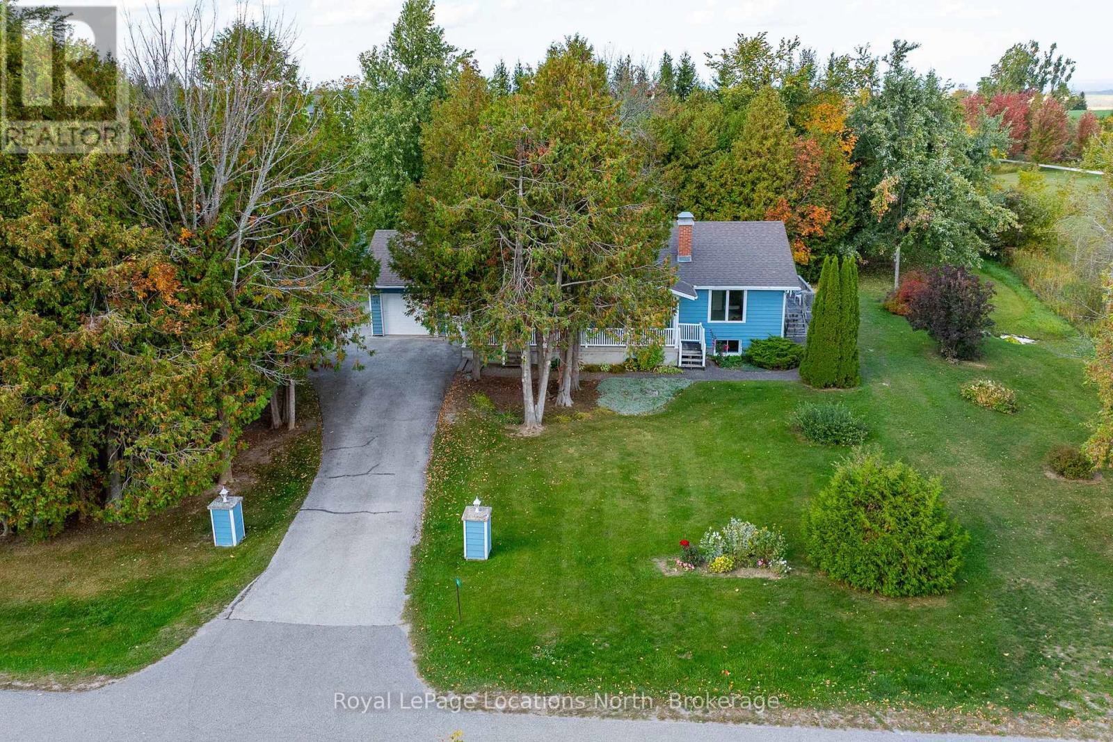 14 Sydenham Trail W, Clearview, Ontario  L0M 1H0 - Photo 47 - S12452472