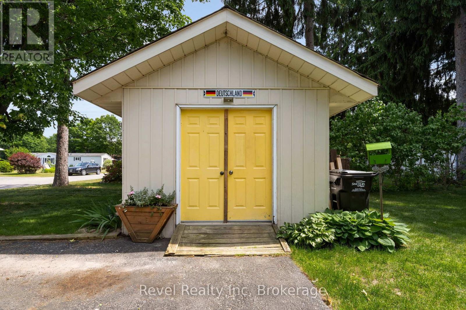 19 - 5411 Elliott Side Road, Tay, Ontario  L4R 4K3 - Photo 19 - S12452513