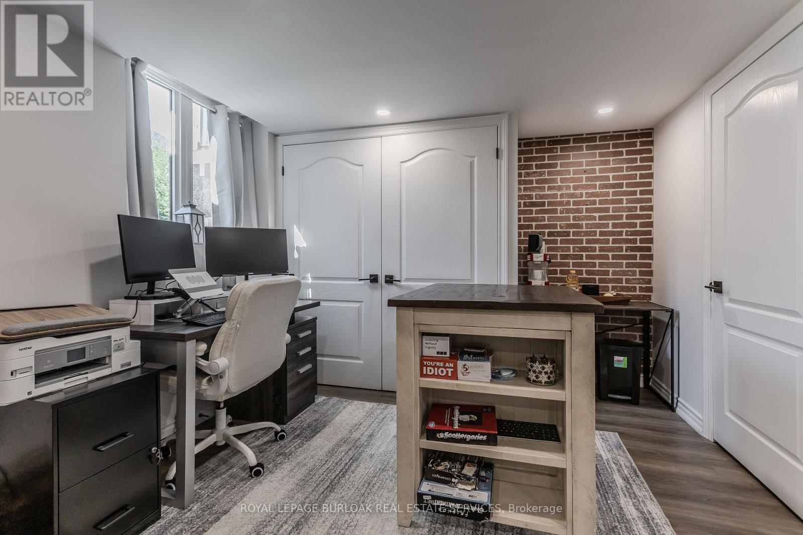 3356 Mikalda Road, Burlington, Ontario  L7M 0K9 - Photo 29 - W12452362
