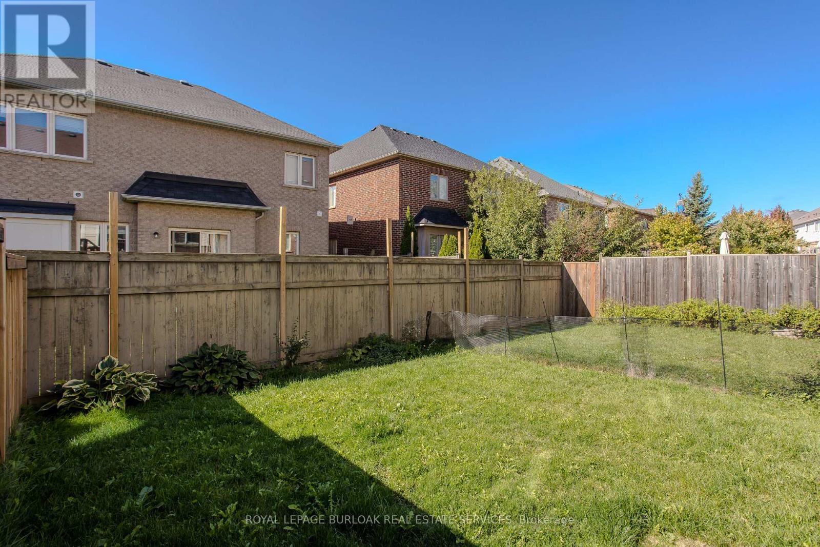 3356 Mikalda Road, Burlington, Ontario  L7M 0K9 - Photo 31 - W12452362
