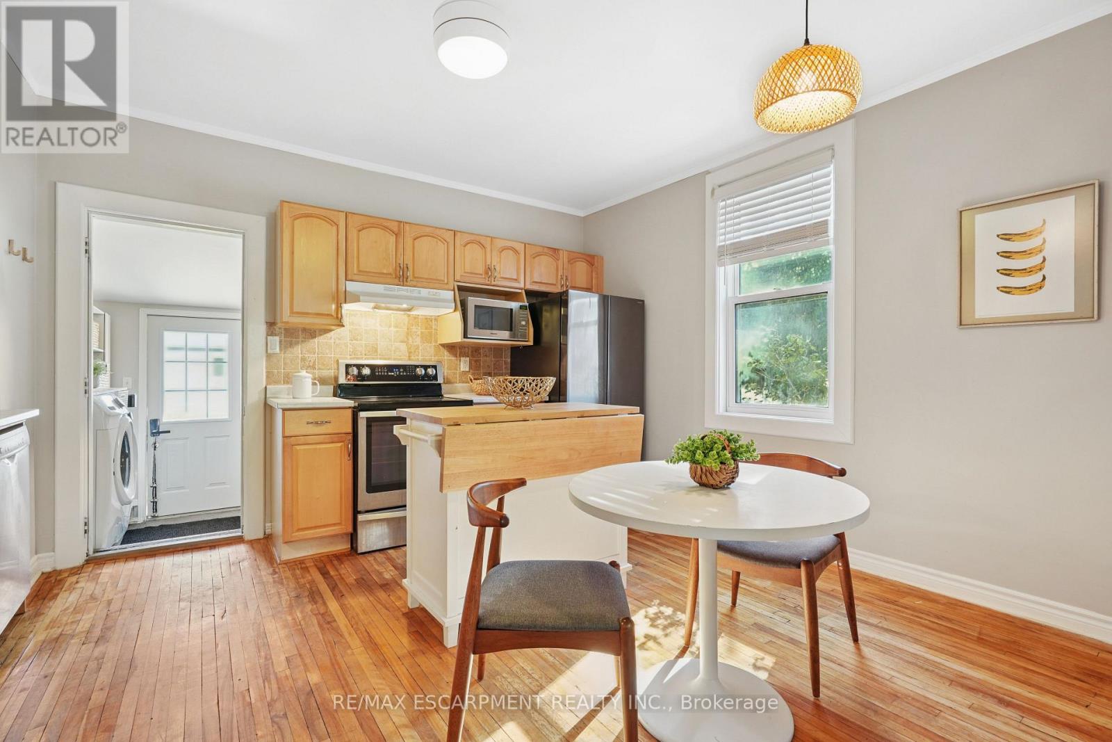 2055 Embleton Road, Brampton, Ontario  L6Y 0E9 - Photo 12 - W12452385