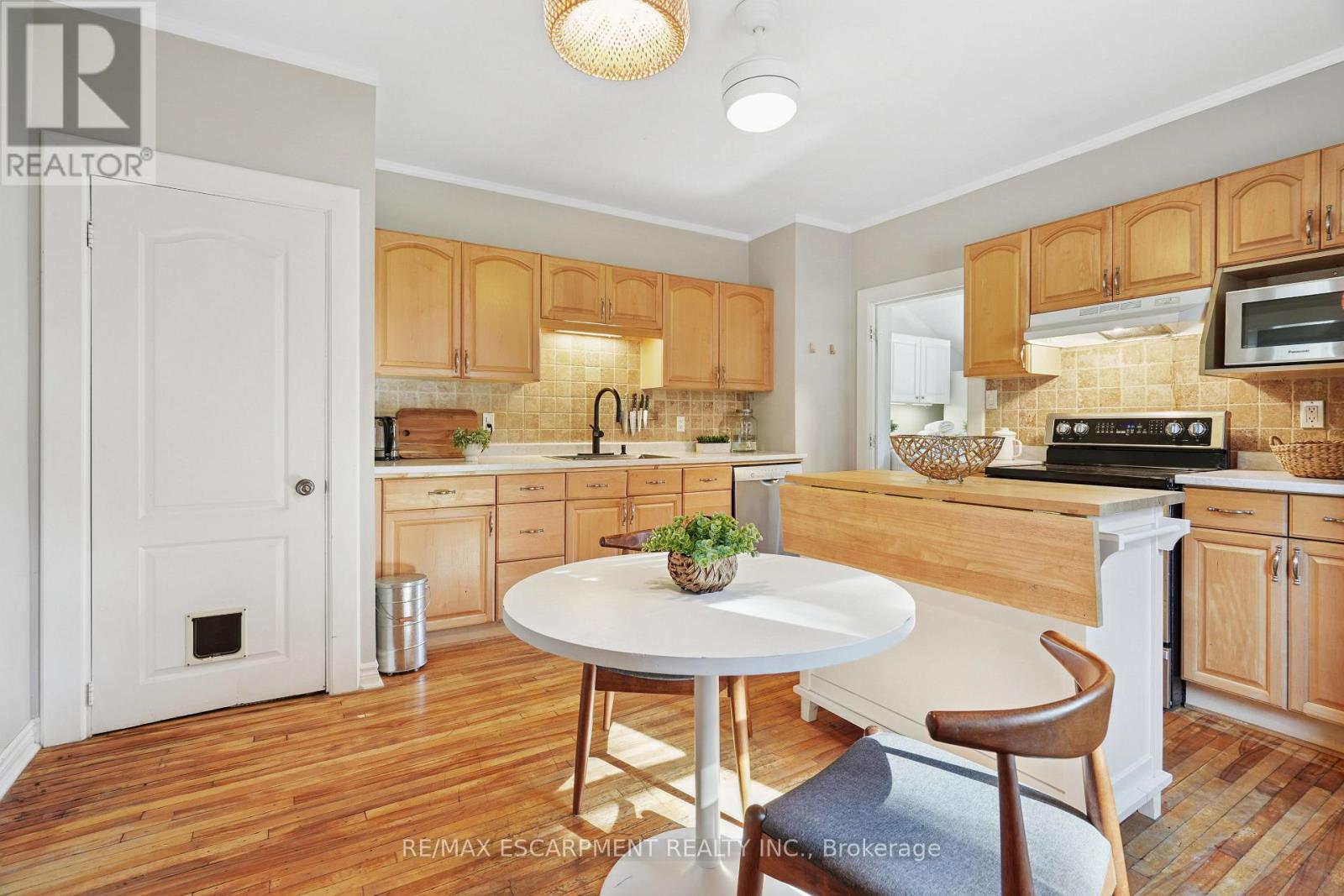 2055 Embleton Road, Brampton, Ontario  L6Y 0E9 - Photo 13 - W12452385