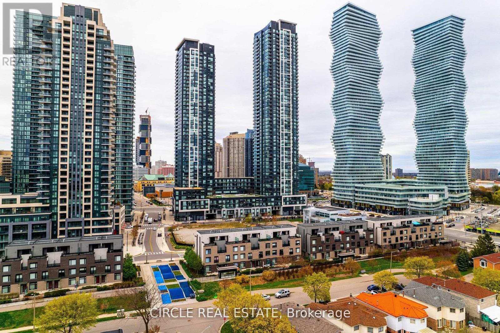 Ph04 - 4011 Brickstone Mews Road, Mississauga, Ontario  L5B 0J7 - Photo 1 - W12452392