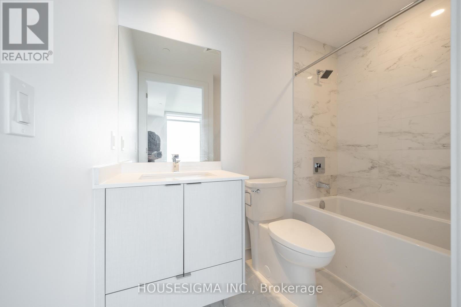 3509 - 1926 Lake Shore Boulevard W, Toronto, Ontario  M6S 0B1 - Photo 9 - W12452400