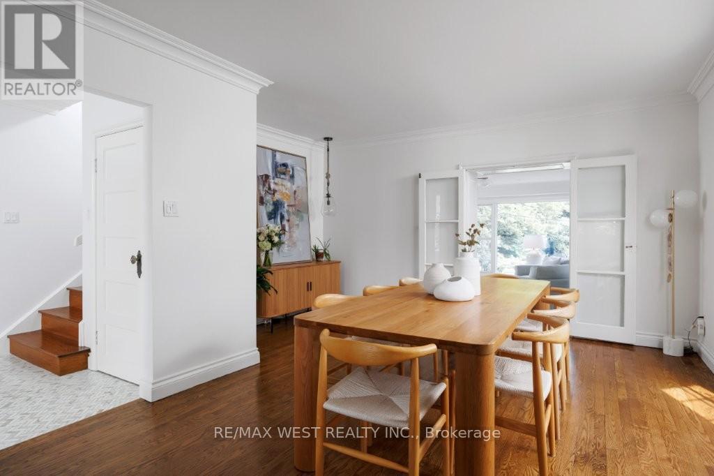 207 Ellis Avenue, Toronto, Ontario  M6S 2X4 - Photo 9 - W12400918