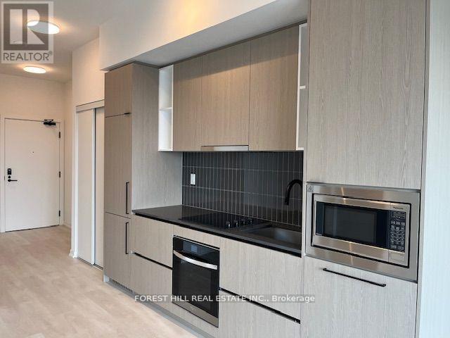 802 - 1285 Dupont Street, Toronto, Ontario  M6H 0E3 - Photo 7 - W12452413