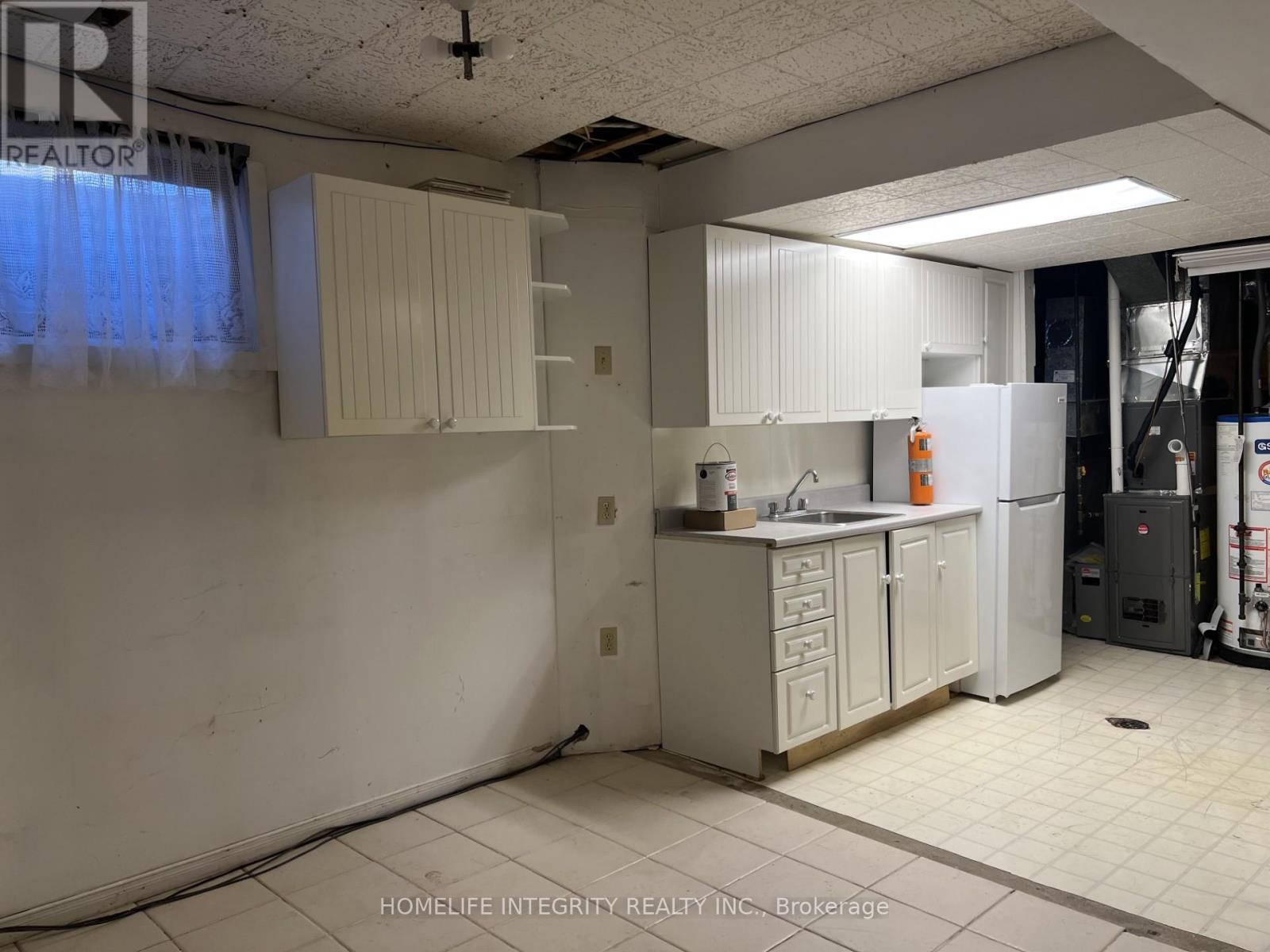 163 Archdekin Drive, Brampton, Ontario  L6V 1Y8 - Photo 19 - W12452426