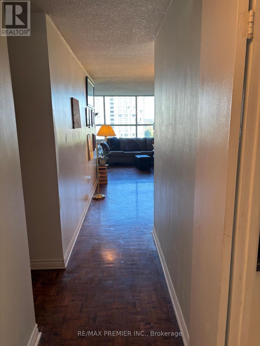 905 - 40 Panorama Court, Toronto, Ontario  M9V 4M1 - Photo 11 - W12450292